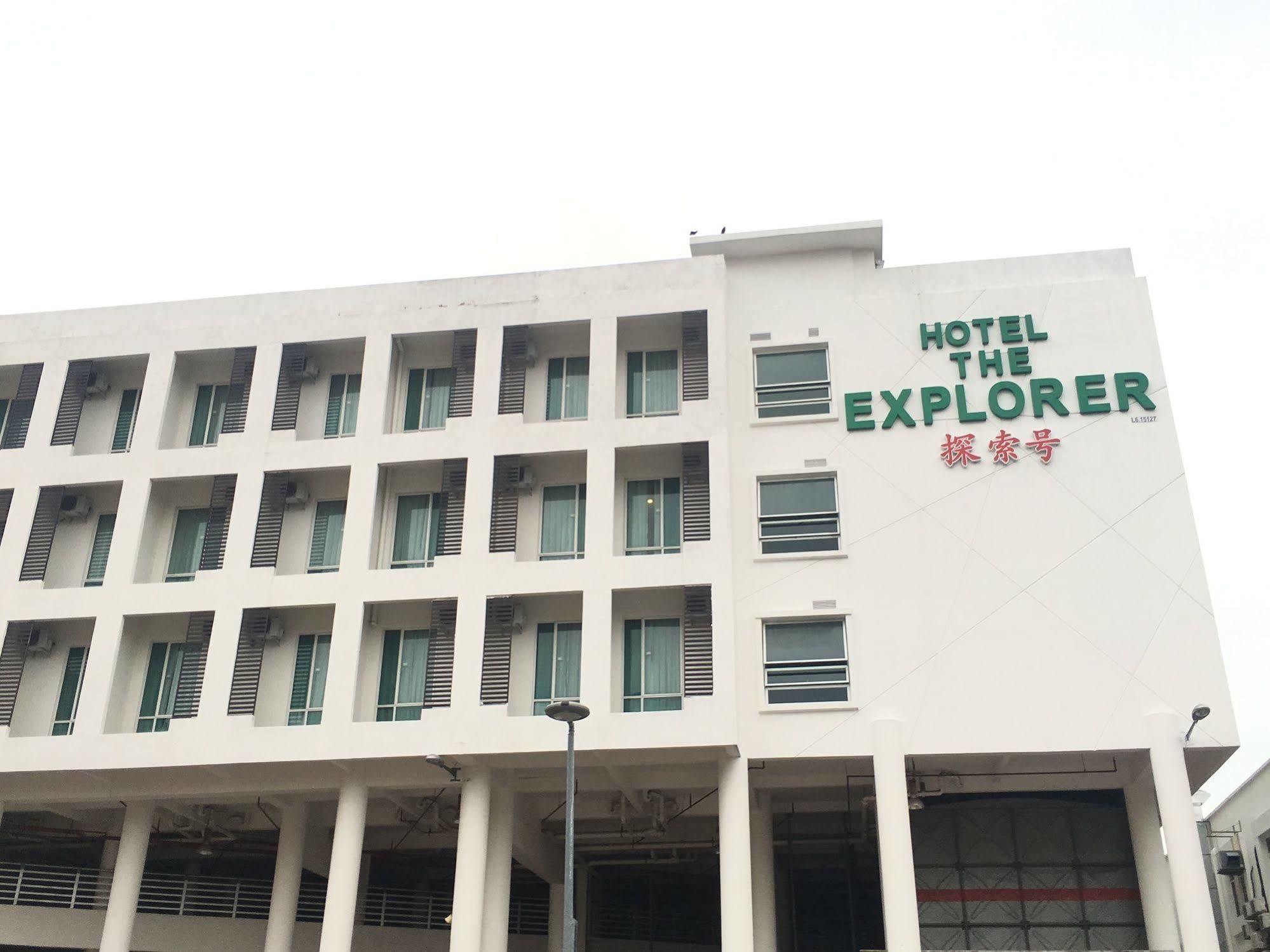 The Explorer Hotel Malacca Exteriör bild